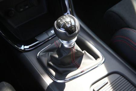 Kia Cee‘d GT, Schalthebel, Schaltknauf