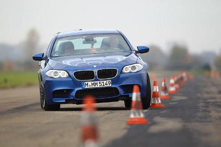 BMW M5, Front, Slalom