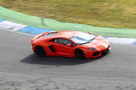 Lamborghini Aventador LP 700-4