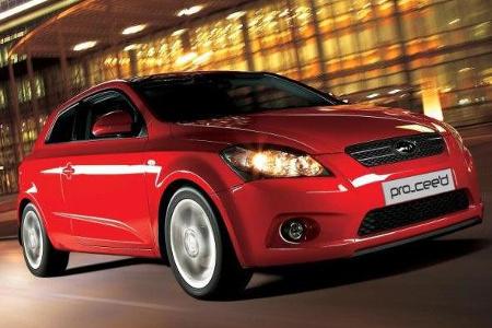 Premiere feiert er auf der IAA 2007, in den Handel kommt er im Herbst.