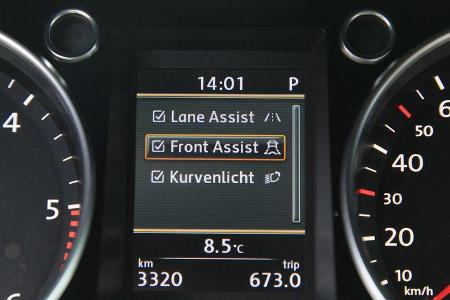 VW Passat, Spurhalteassistent