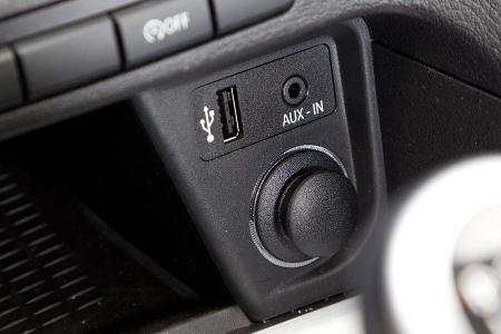 BMW X1 s-Drive 20d, Aux-In Anschluss, Detail