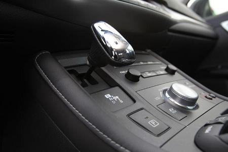 Lexus CT 200h