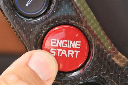 Ferrari FF, Bedienknopf, Start