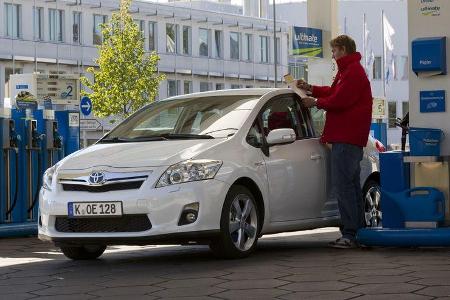 Toyota Auris Hybrid