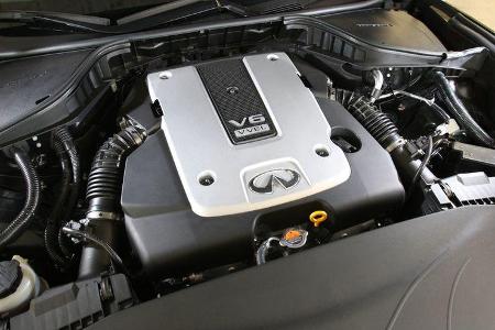 Infiniti M37 S, Motor