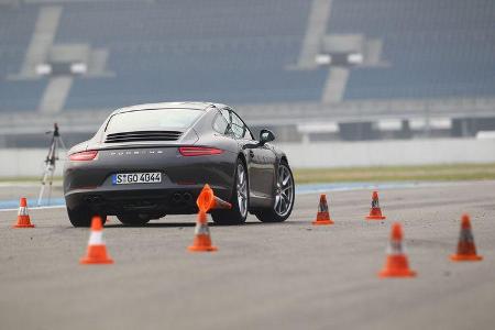 Porsche 911 Carrera S, Heck, Slalom