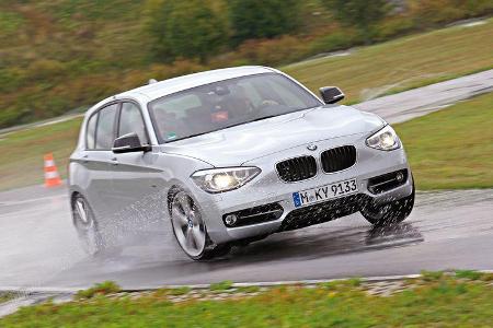 BMW 120d Sport Line, Nasshandling BMW 120d Sport Line, Nasshandling
