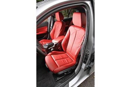 BMW 120d Sport Line, Sitze