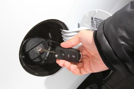 VW Up 1.0 White, Tankdeckel