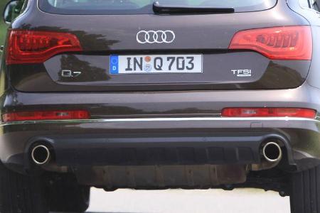 Audi Q7 3.0 TFSI Quattro, Rücklicht, Auspuff
