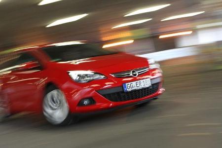 Opel Astra GTC 2.0 CDTi