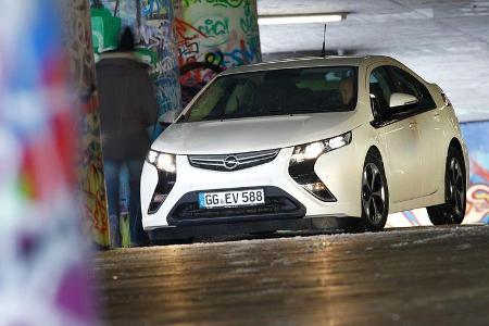 Opel Ampera, Front