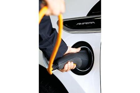 Opel Ampera, Tanken, Stromzufuhr