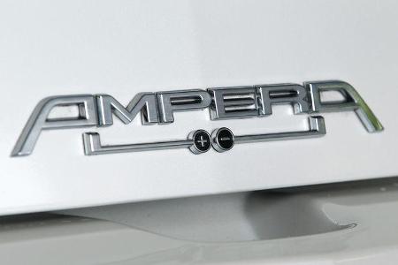 Opel Ampera, Emblem, Typenbezeichnung