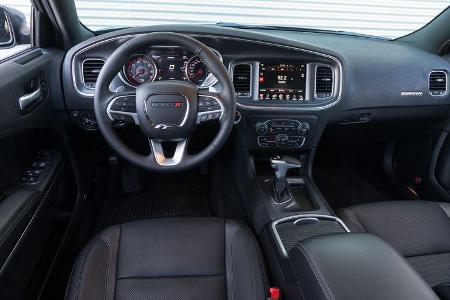 Dodge Charger, Cockpit