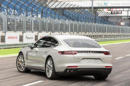 Porsche Panamera Turbo