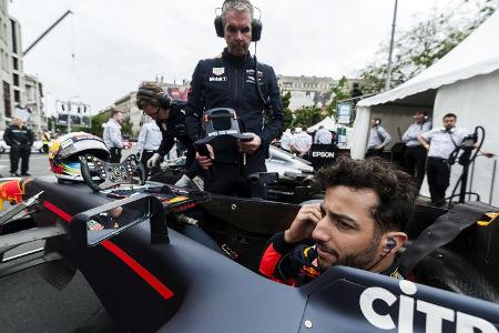 Daniel Ricciardo - Red Bull - Budapest Showrun - 2017