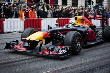 Daniel Ricciardo - Red Bull - Budapest Showrun - 2017