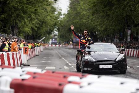 Daniel Ricciardo - Red Bull - Budapest Showrun - 2017