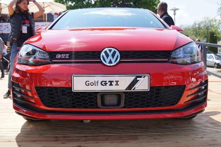 20_GTI_Treffen_Woerthersee_VW_Stand.jpg