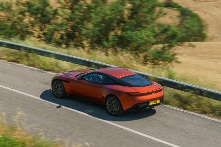 Aston Martin DB11