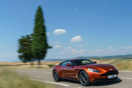 Aston Martin DB11