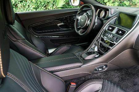 Aston Martin DB11