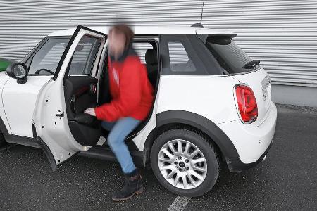 Mini One, Fondsitz, aussteigen