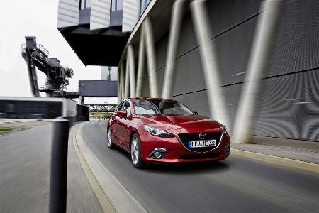 Mazda 3 Diesel frontal stehend