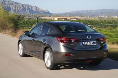 Mazda 3 Diesel Limousine Seite hinten