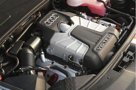 Die Kraftentfaltung und der Klang des V6 überzeugen, der Verbrauch nicht. Bei der auto motor und sport-Normrunde hinkt der n...