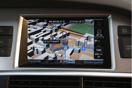 Schmucke 3D-Ansicht des Navigationssystems mit 40-GB-Festplatte.