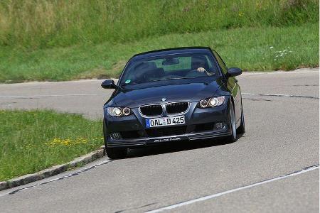 450 Nm Drehmoment stehen bereits ab 2.000 U/min bereit, womit der Alpina den Zwischenspurt auf Landstraßenstempo in lässigen...