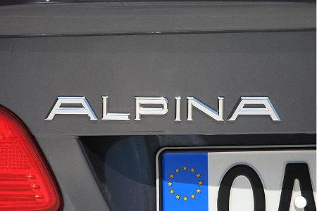 Der traditionsreiche Name verspricht mit dem neuen Einstiegsmodell nicht nur eine elegante Synthese aus Komfort und Fahrspaß.