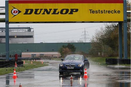 Das standardisierte Testprozedere des Supertests beginnt regelmäßig in Hockenheim, fährt über den Nasshandling-Parcours der ...