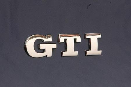 Doch erstmal sorgen die 200 PS im Golf GTI für ordentlichen Vortrieb.