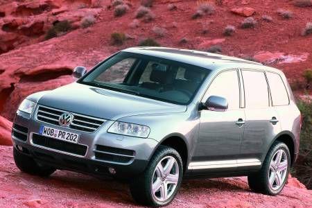 Im Touareg schlägt künftig ein Fünfzylinder-TDI mit 128 kW (174 PS) - darüber hinaus bekommt er eine Sechsgang-Automatik.