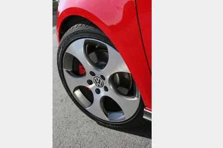 Audi A3 2.0 TFSI - Seat Leon 2.0 - Skoda Octavia RS - VW Golf GTI 07