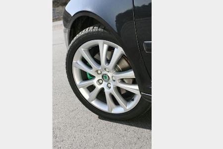 Audi A3 2.0 TFSI - Seat Leon 2.0 - Skoda Octavia RS - VW Golf GTI 19