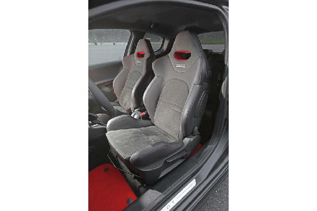 Peugeot 205 GTi und 208 Gti, Impression