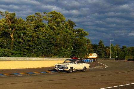 Opel Commodore A Coup, Le Mans, Reise, Impression