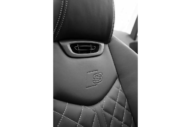 Audi TTS Roadster, Sitz, Nackenfn