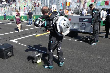 Mercedes - Startvorbereitung - Formel 1 - 2016
