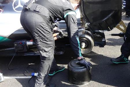 Mercedes - Reifendruck-Manipulation - Formel 1 - 2016