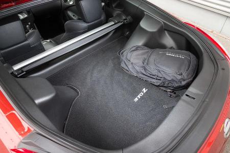 Nissan 370Z, Kofferraum