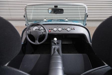 Caterham Seven 165, Cockpit