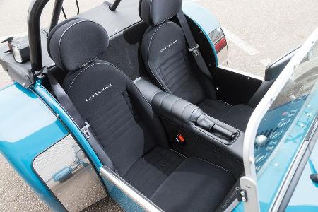 Caterham Seven 165, Sitze