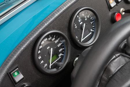 Caterham Seven 165, Anzeigeinstrumente