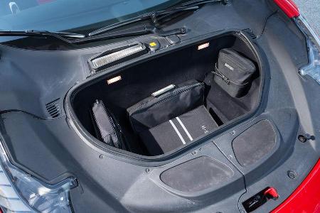 Ferrai 458 Speciale A, Kofferraum